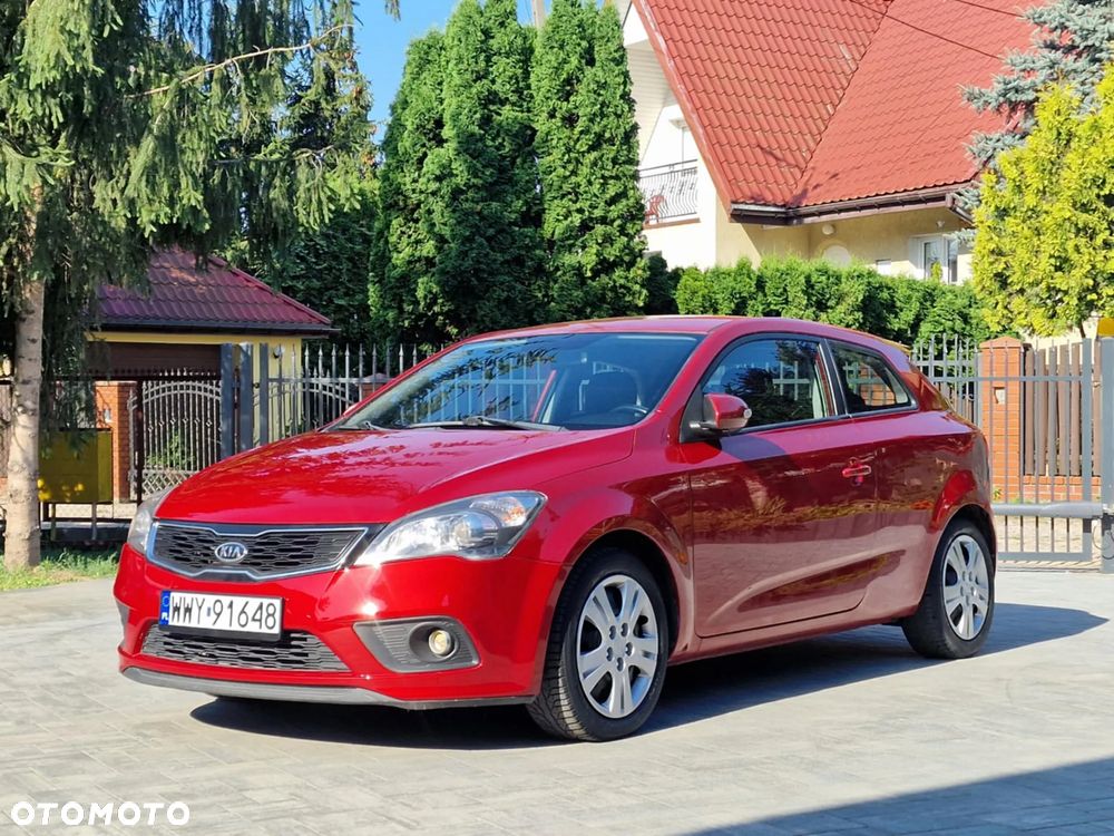 Kia ProCeed - 7