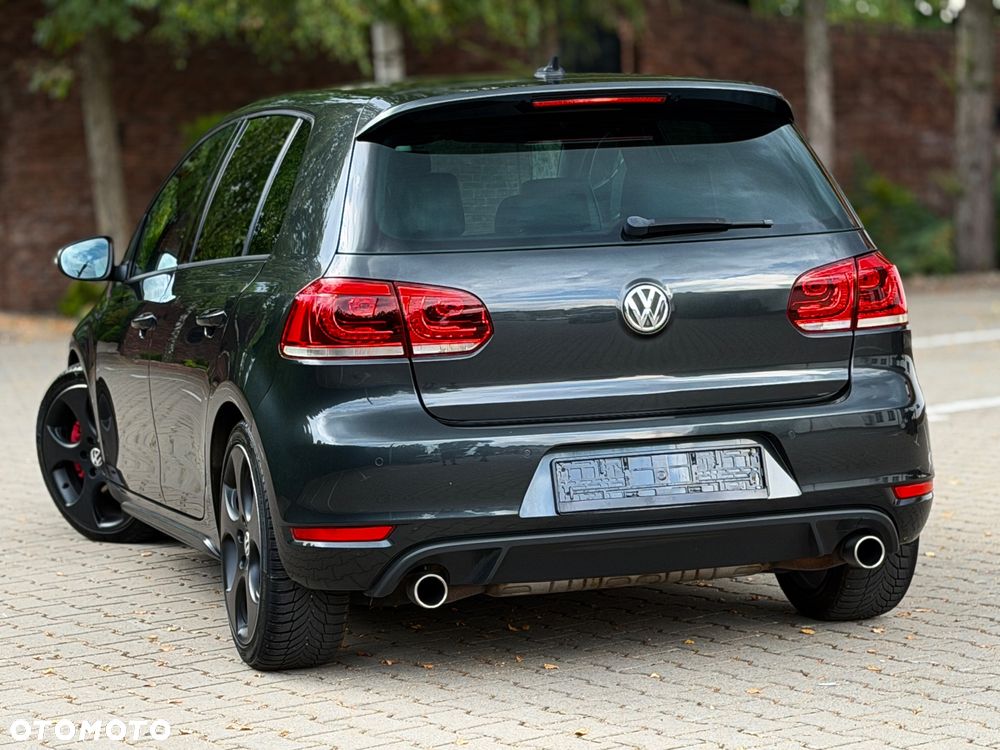 Volkswagen Golf 2.0 GTI - 19