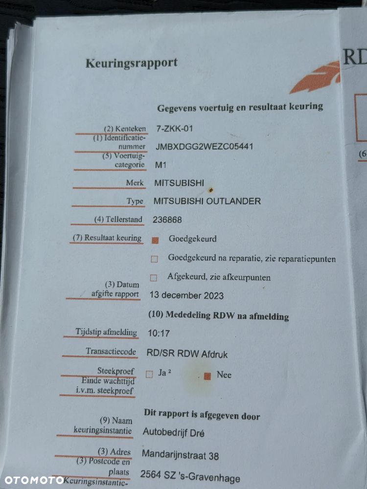 Mitsubishi Outlander - 38