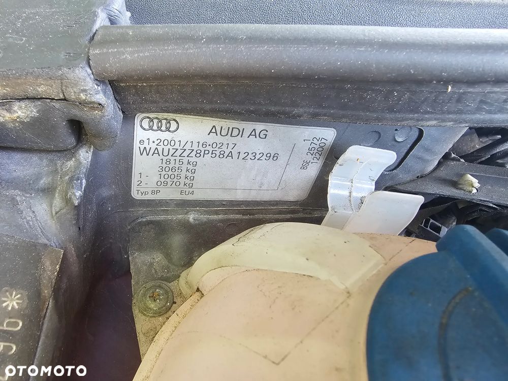 Audi A3 3-drzwiowe 1.6 tiptronic Attraction - 10