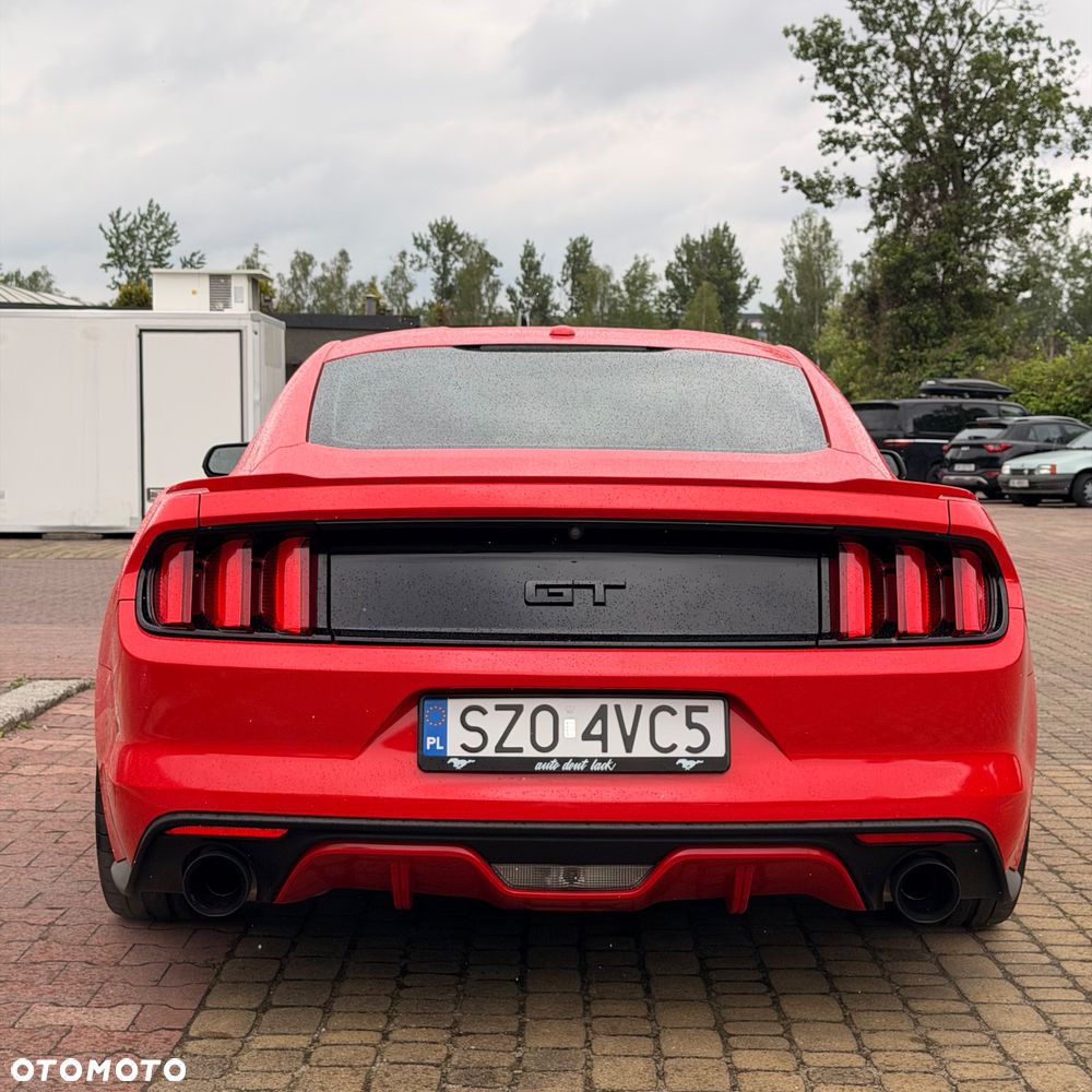 Ford Mustang 5.0 V8 GT - 16