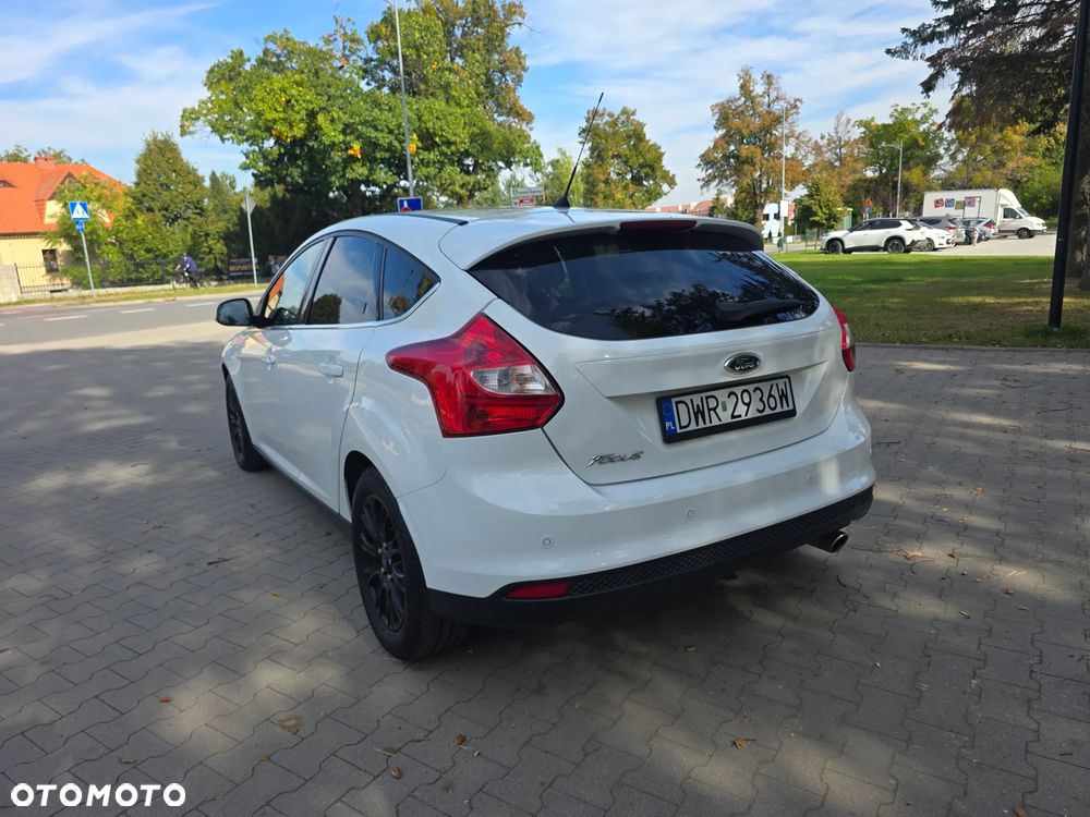 Ford Focus - 26
