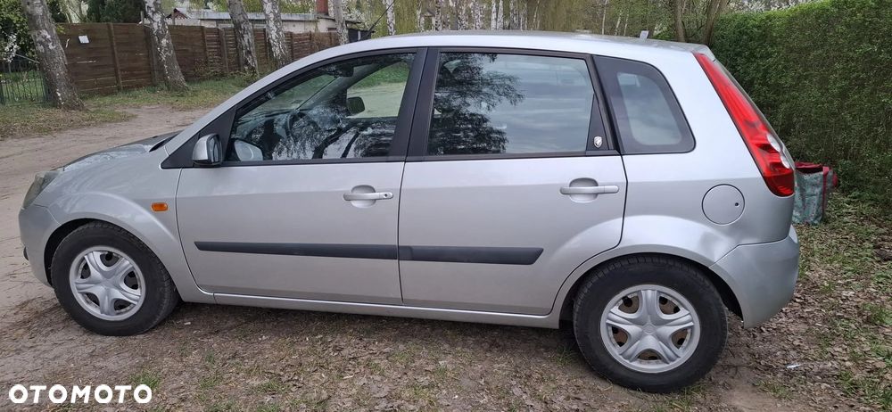 Ford Fiesta 1.4 Ghia - 5