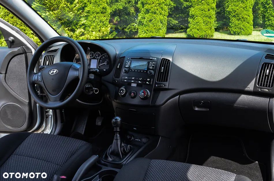 Hyundai i30 1.4 Comfort EU5 - 30