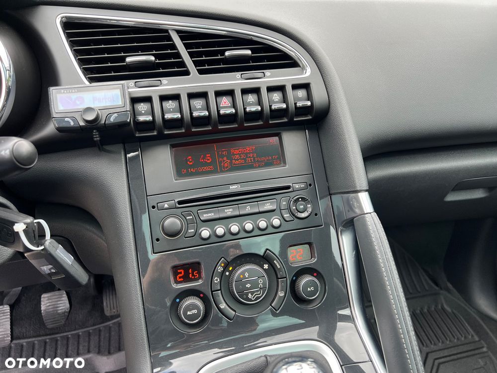 Peugeot 3008 1.6 Premium - 28