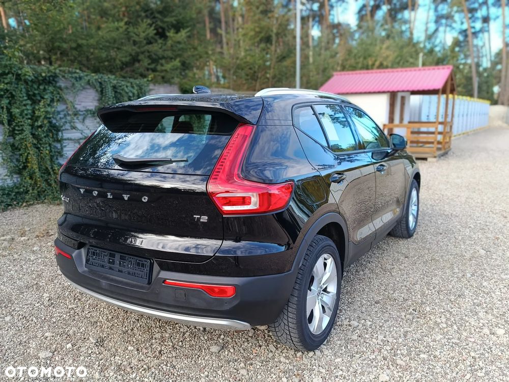 Volvo XC 40 T2 Momentum Core - 13