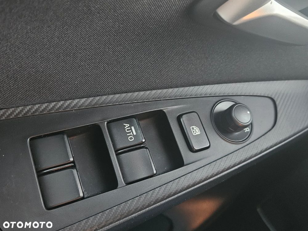 Mazda 2 SKYACTIV-G 90 Exclusive-Line - 10