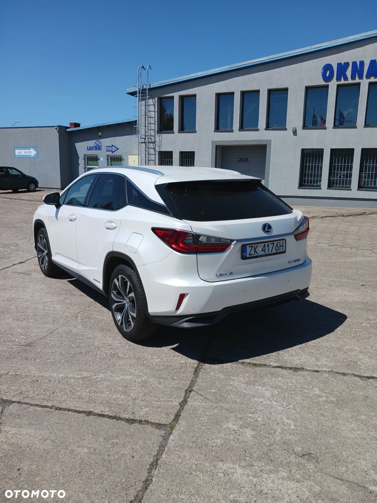Lexus RX - 6