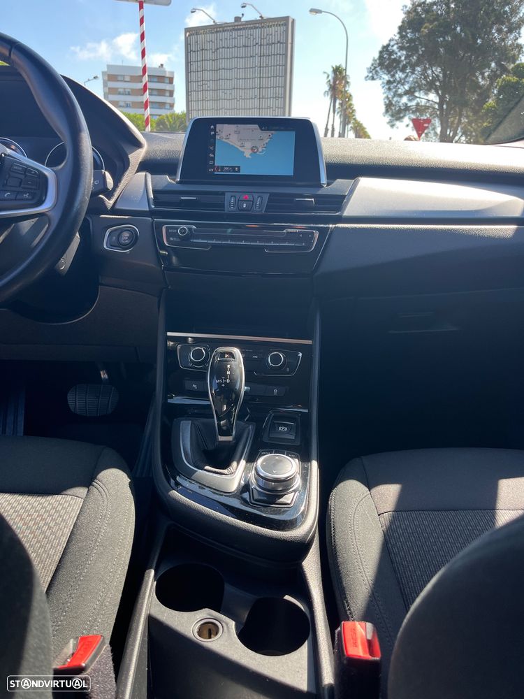 BMW 216 Active Tourer d Line Sport Auto - 8