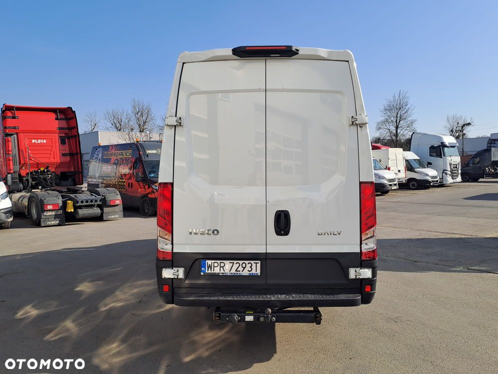 Iveco Daily 35S18 | L4H2 | Silnik 3.0 | Automat | Hak | FULL LED | Kamera cofania | - 8
