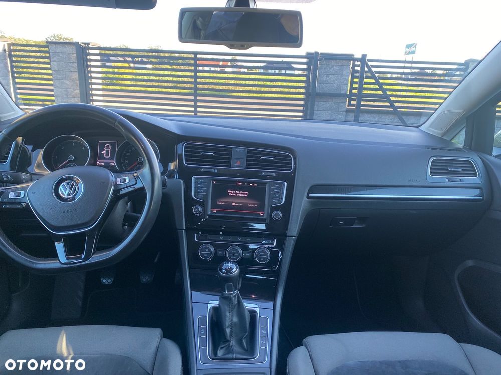 Volkswagen Golf 1.6 TDI BlueMotion Trendline - 9