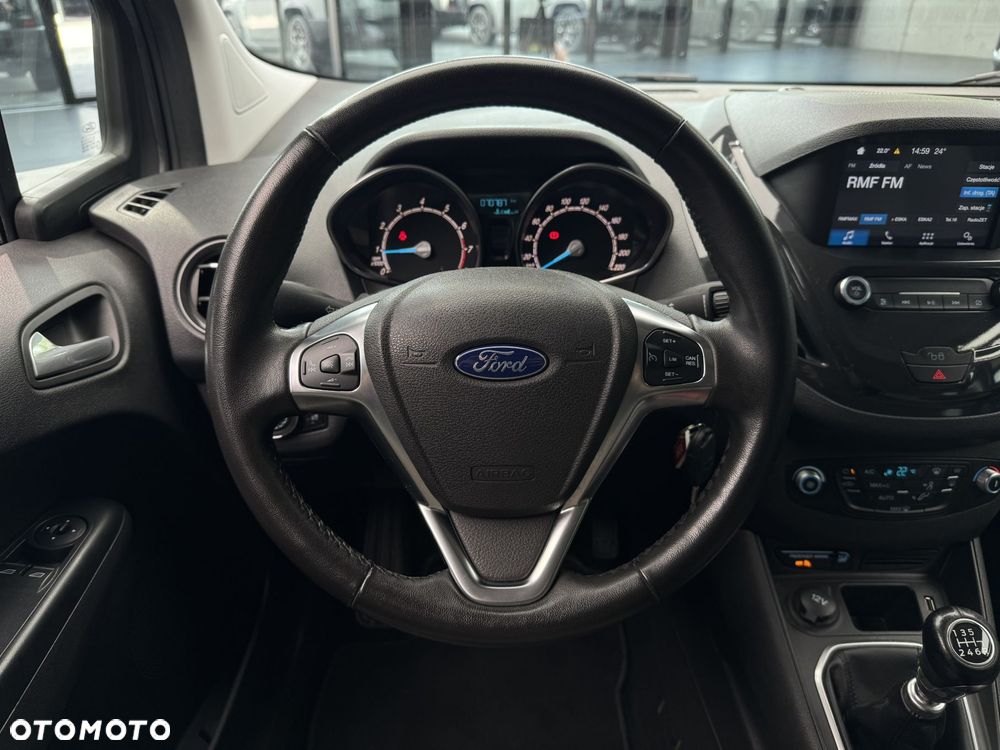 Ford Tourneo Courier 1.0 EcoBoost Titanium - 18