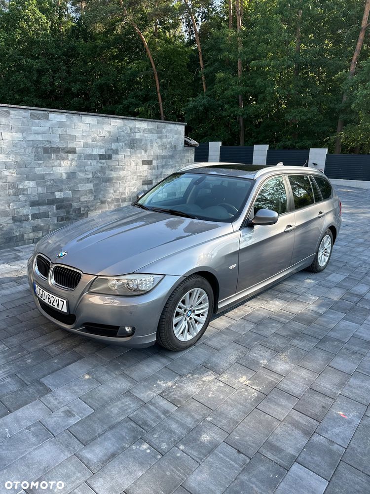 BMW Seria 3 318i Edition Exclusive - 3