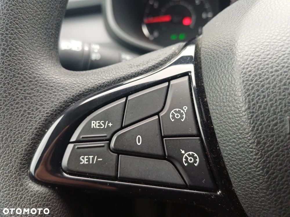 Dacia Sandero - 16
