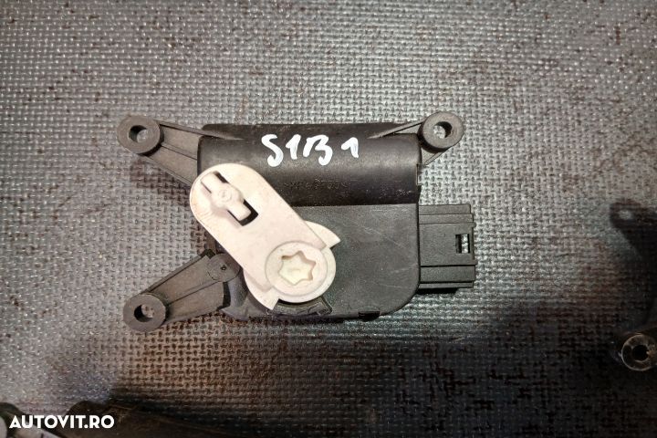 Motoras clapeta aeroterma 0132901340  /  1K1907511C 0132901340 / 9833 - 3