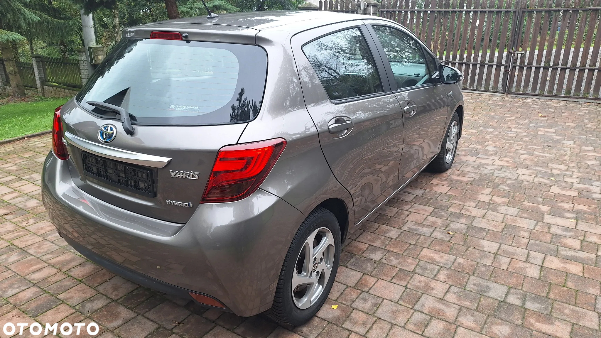 Toyota Yaris Hybrid 1.5 VVT-i Style - 17