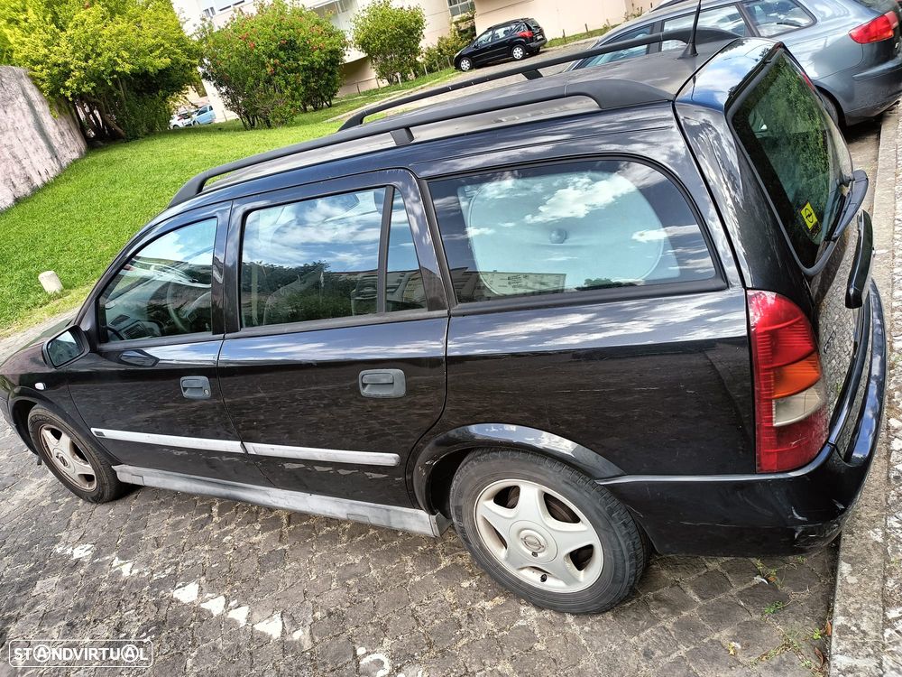 Opel Astra Caravan - 2