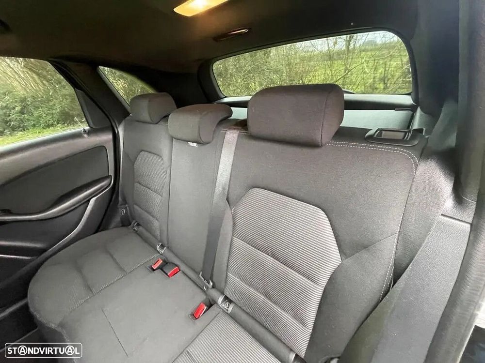 Mercedes-Benz B 180 - 26