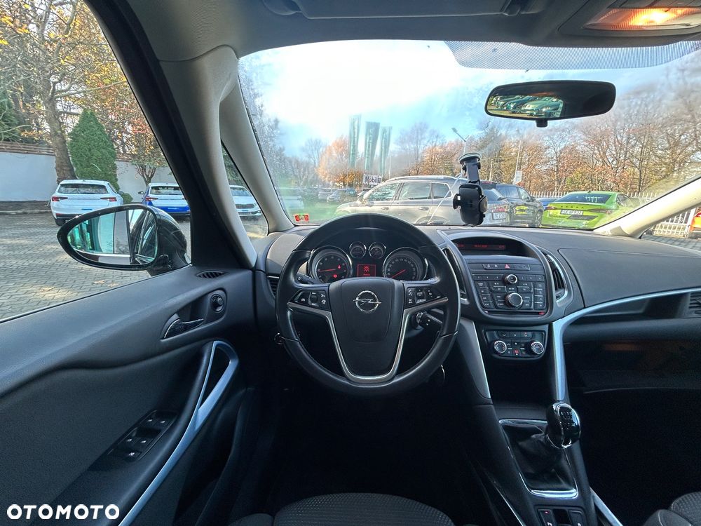 Opel Zafira 1.4 T Enjoy - 11