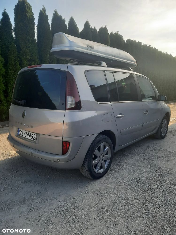 Renault Espace 2.0 dCi Dynamique - 4