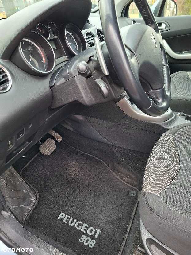 Peugeot 308 - 6