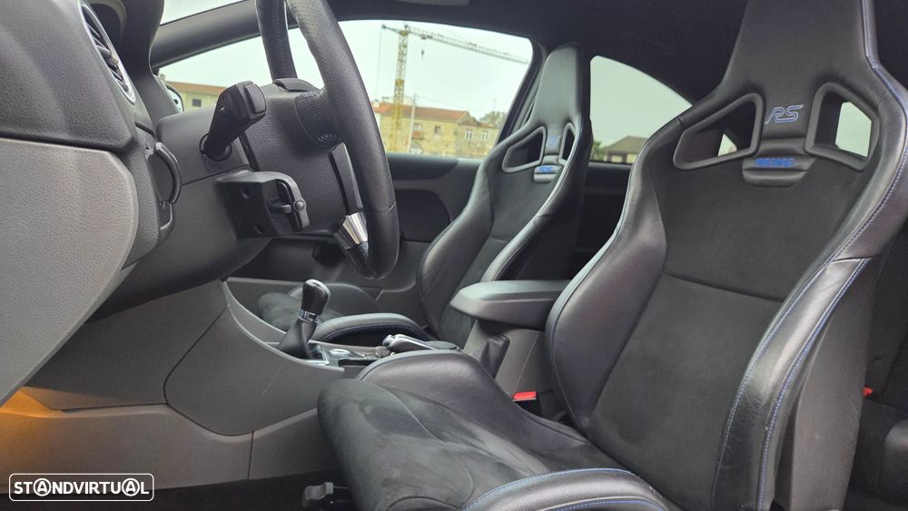 Ford Focus 2.5 RS - 12