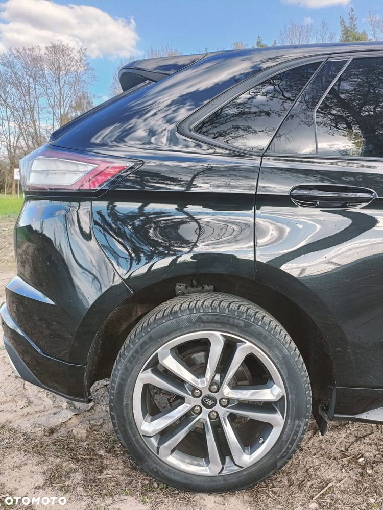 Ford Edge - 21