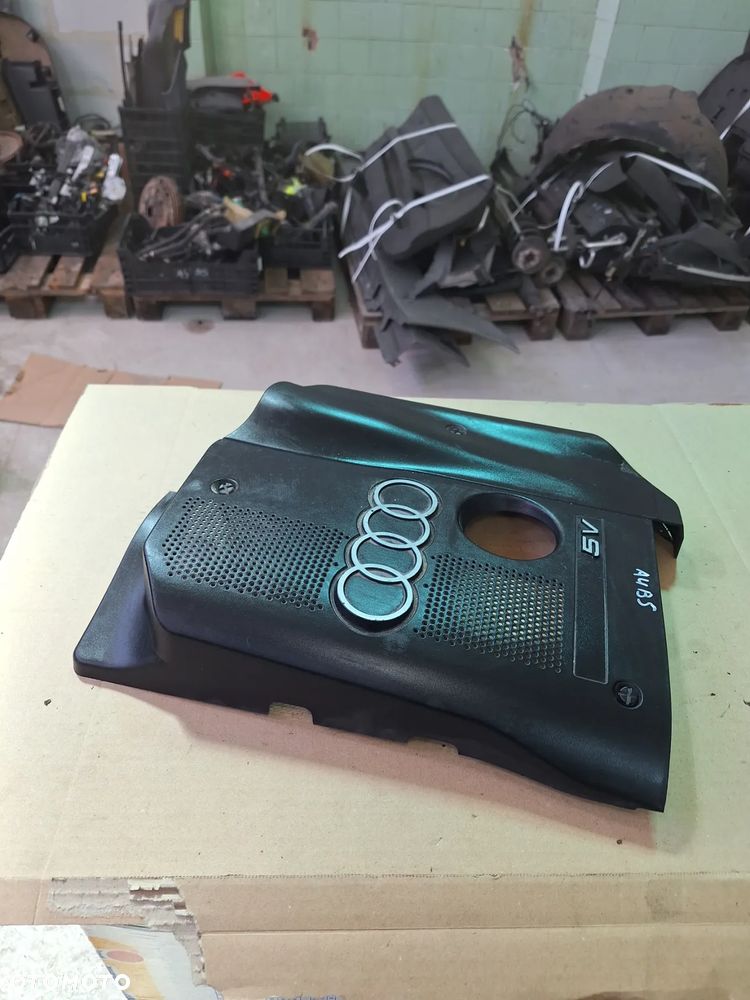 Audi A4 B5 lift 1.8 20V Górna osłona silnika 058103724Q - 6