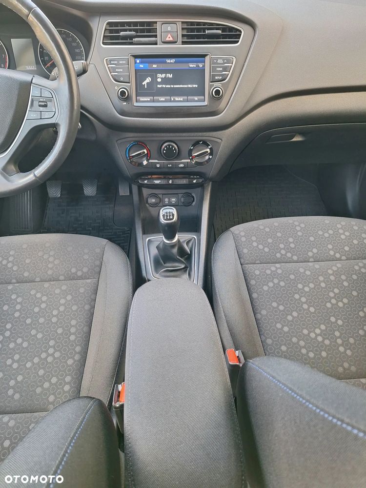 Hyundai i20 1.2 Comfort - 21