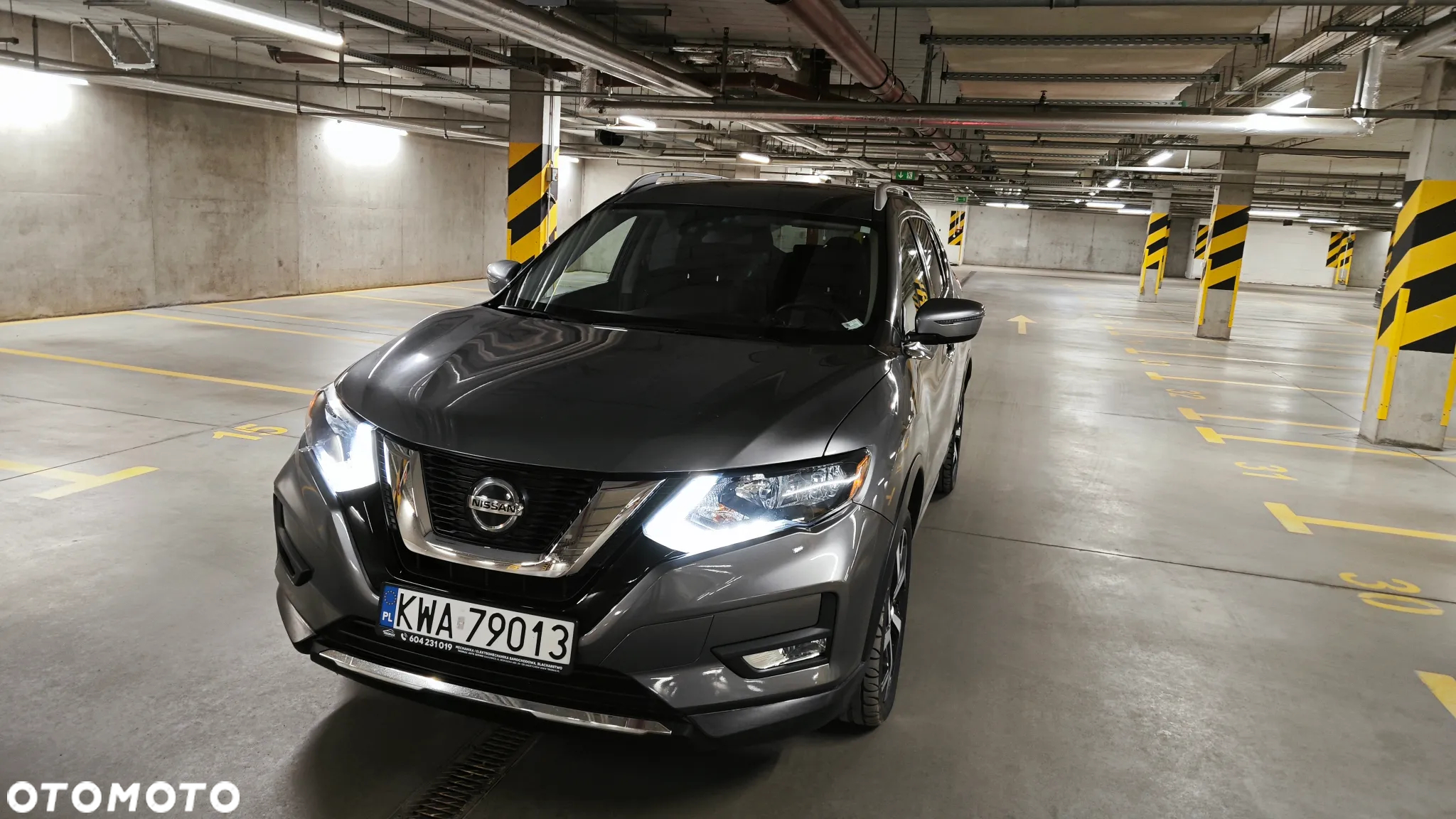 Nissan Rogue - 4