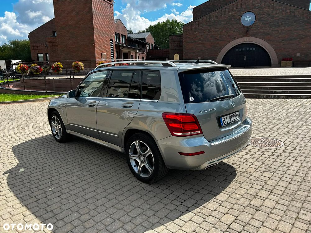 Mercedes-Benz GLK 250 CDI DPF 4Matic BlueEFFICIENCY 7G-TRONIC SPORT EDITION - 8