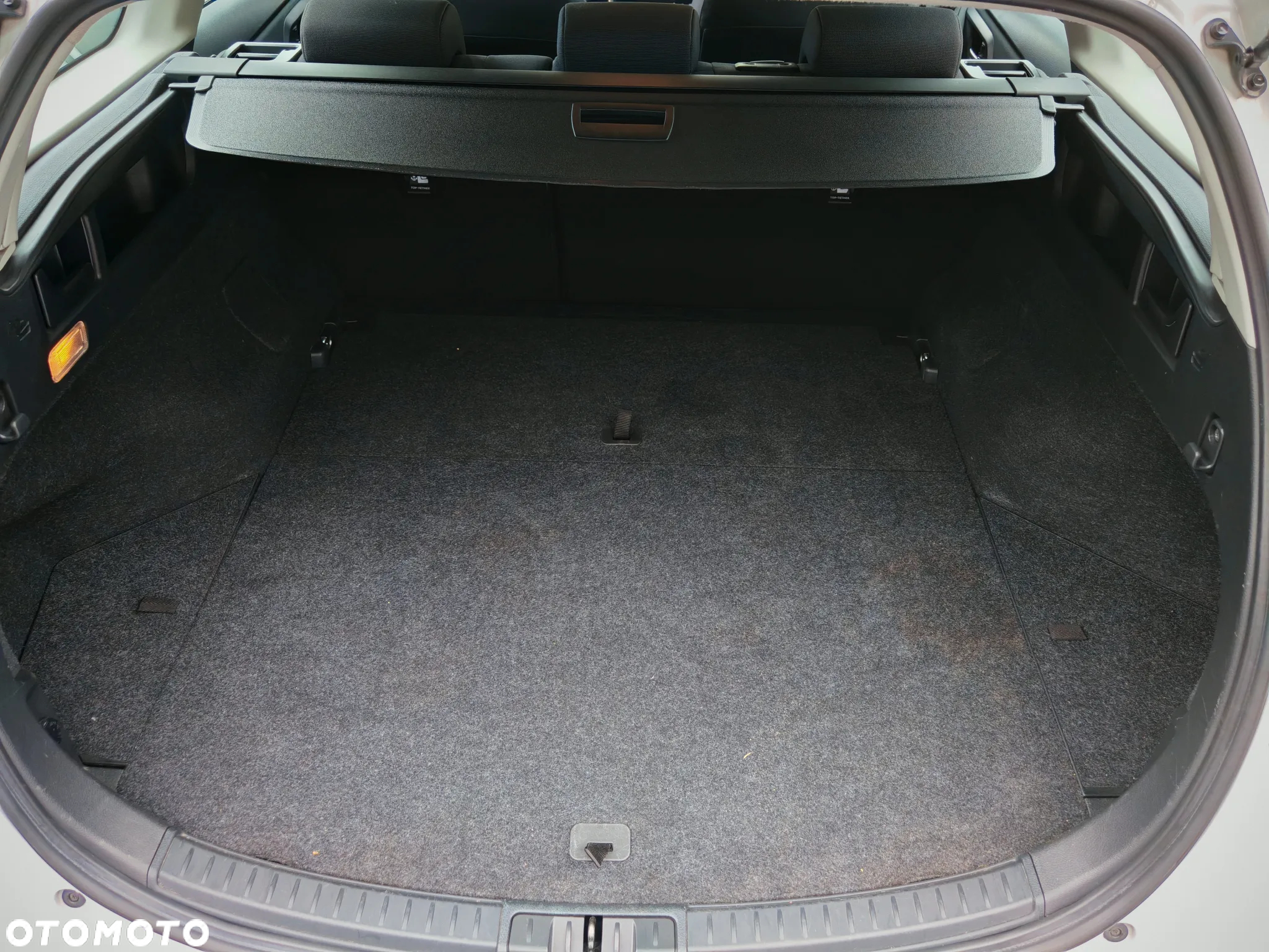 Toyota Auris 1.6 D-4D Premium - 26