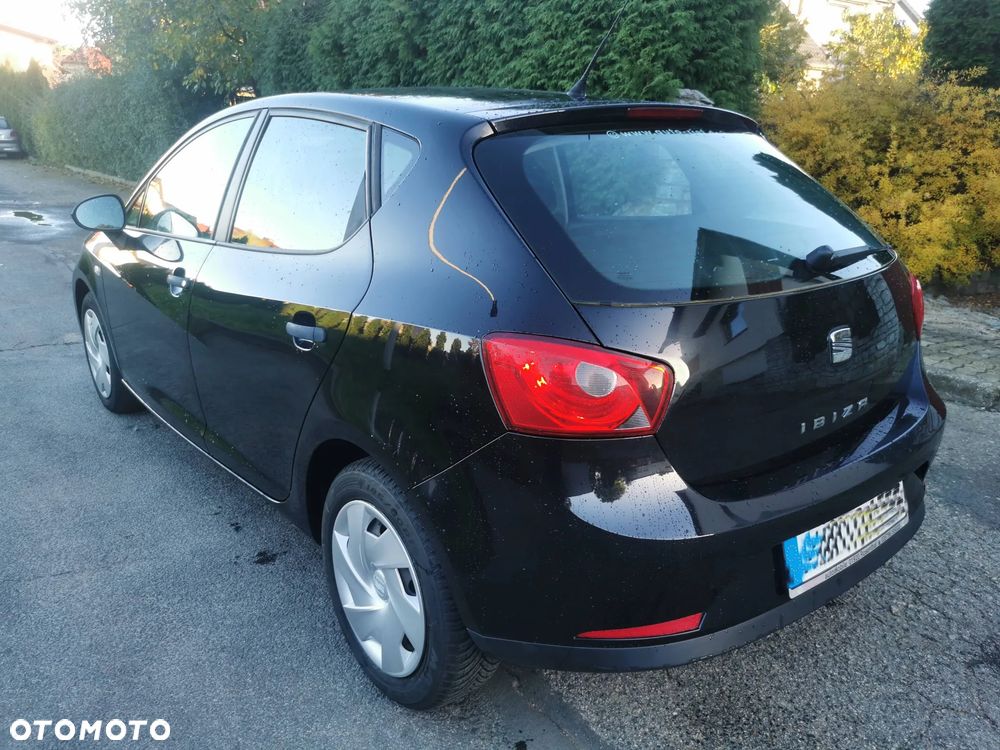 Seat Ibiza 2013 photo 4