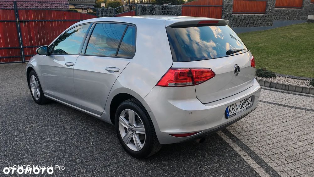 Volkswagen Golf 1.2 TSI Comfortline - 2