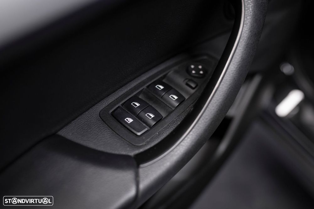 BMW X2 18 i sDrive Auto - 21