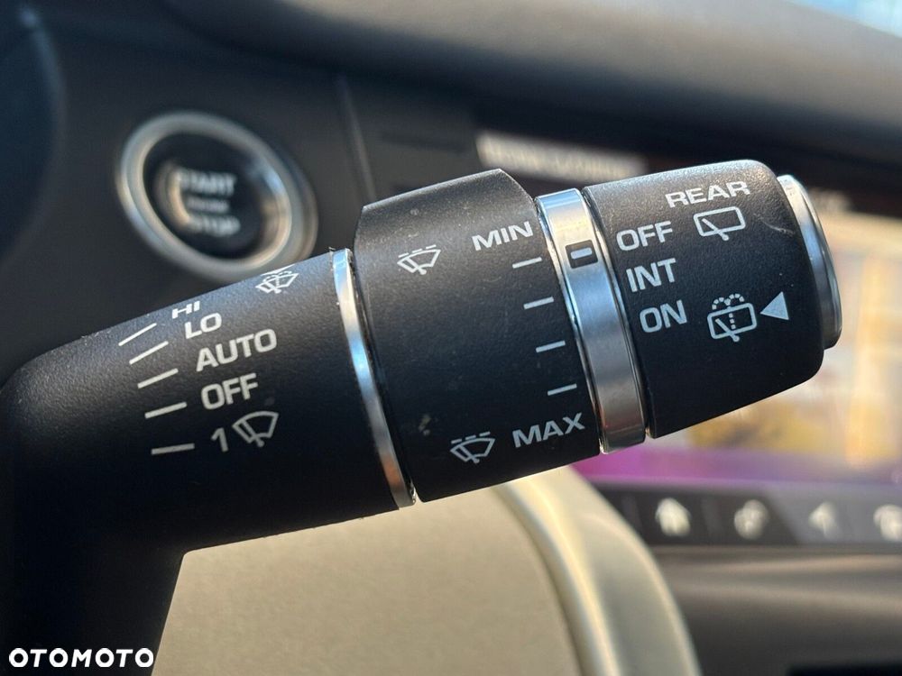 Land Rover Discovery Sport - 14
