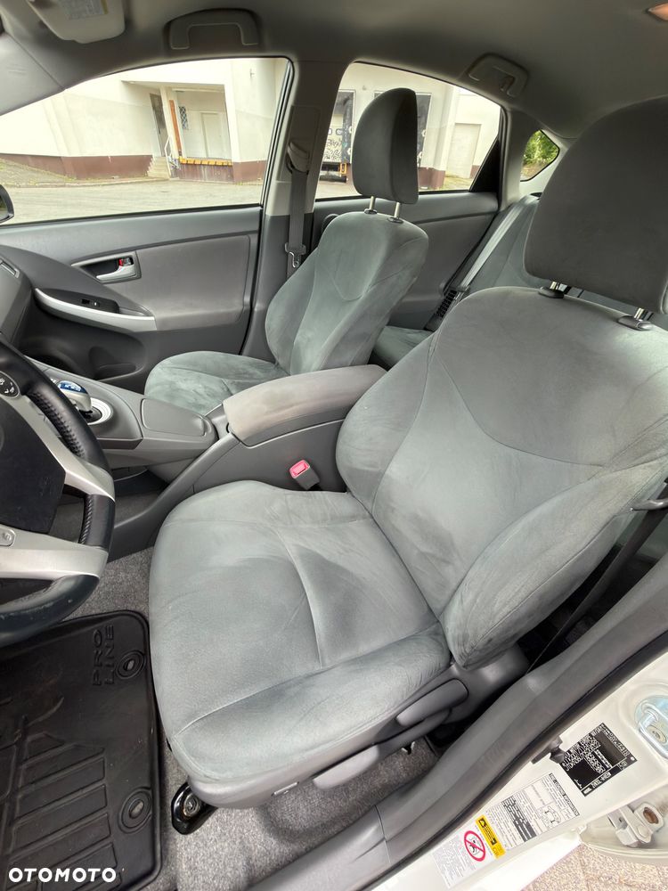 Toyota Prius 1.8 HSD Life - 7