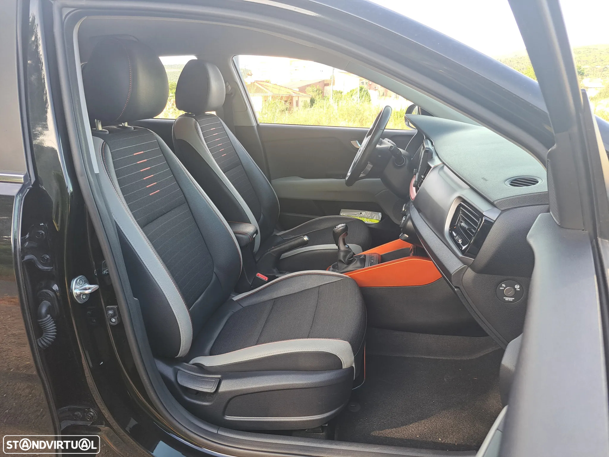 Kia Stonic 1.0 T-GDI 120 Edition 7 - 16