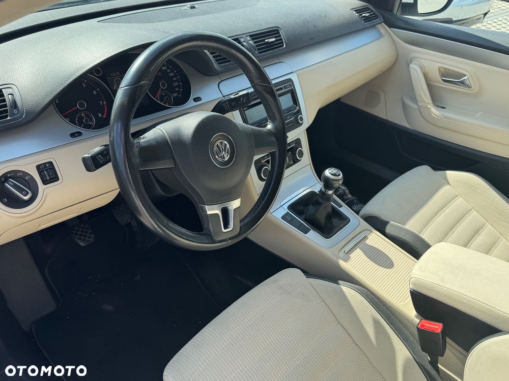 Volkswagen CC - 7