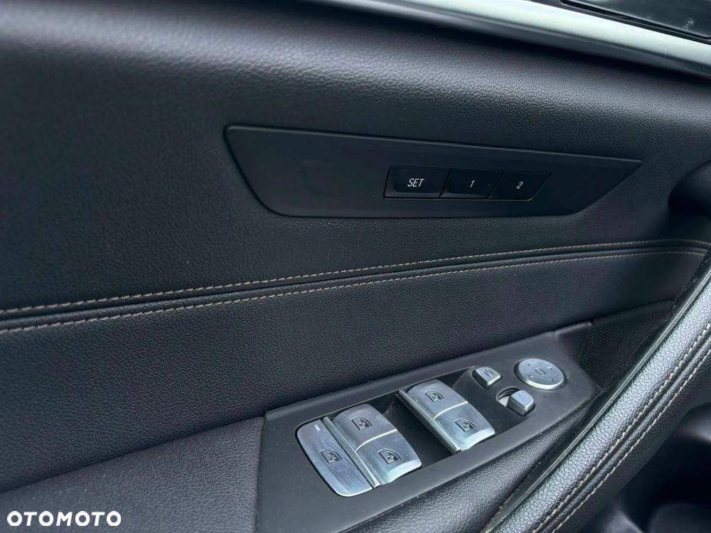 BMW Seria 5 520d xDrive mHEV M Sport sport - 19