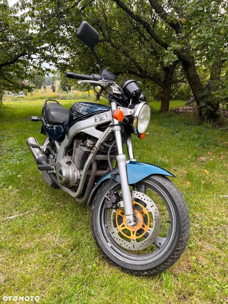 Suzuki GS - 6