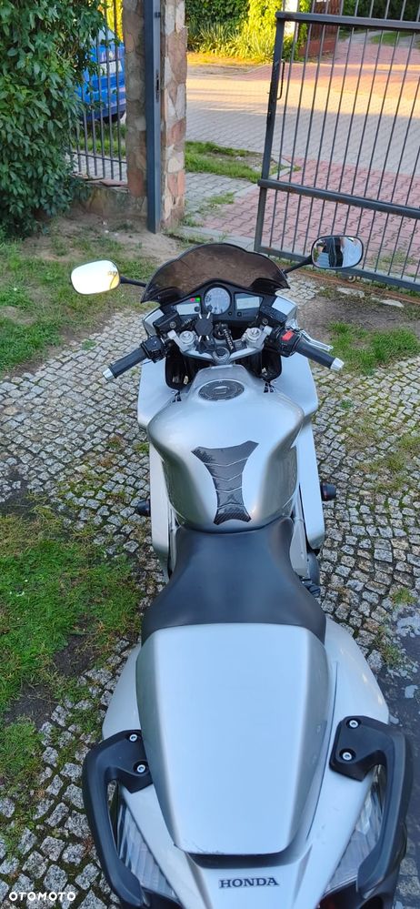 Honda VFR - 5