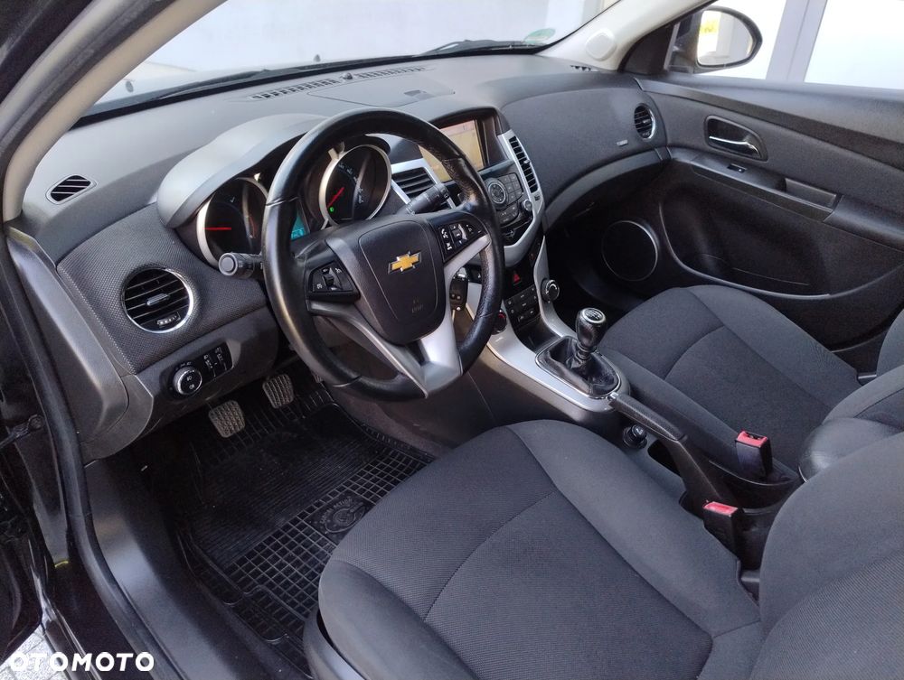 Chevrolet Cruze 1.7 D LT+ Premium - 8