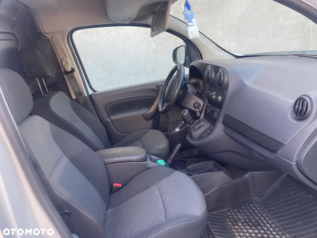 Mercedes-Benz Citan - 12