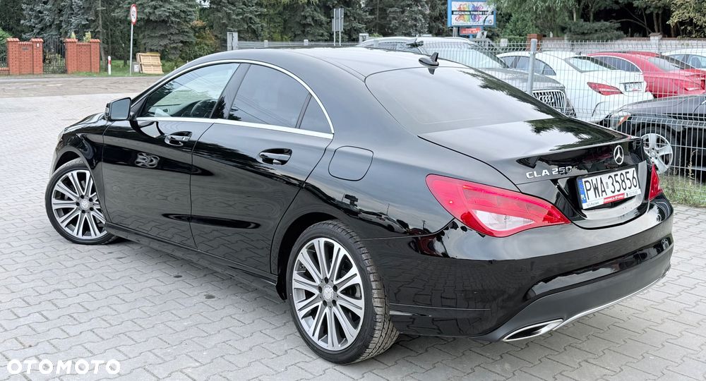 Mercedes-Benz CLA - 11