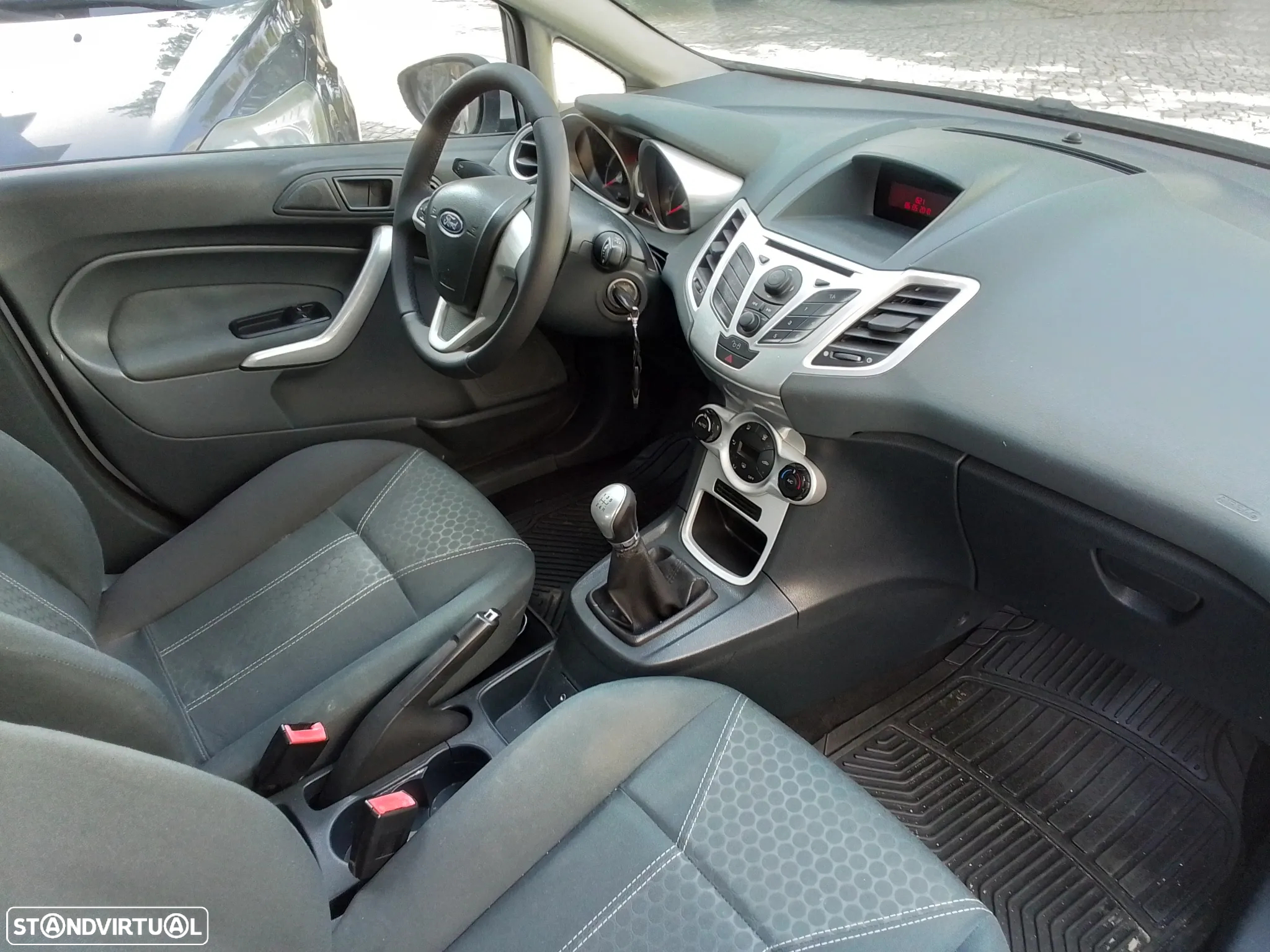 Ford Fiesta 1.4 TDCi Titanium - 15
