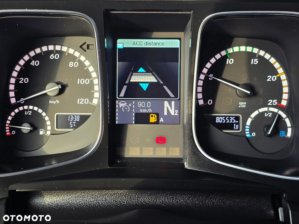 Mercedes-Benz ACTROS MP4 1851 / Giga / Aktywny tempomat / Klima postojowa / Standard 315/70/22.5 - 13