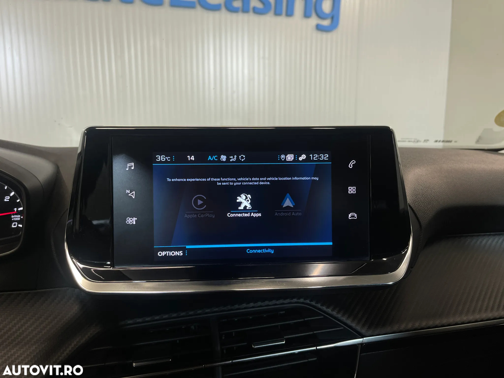 Peugeot 2008 BlueHDi 130 EAT8 Active - 14