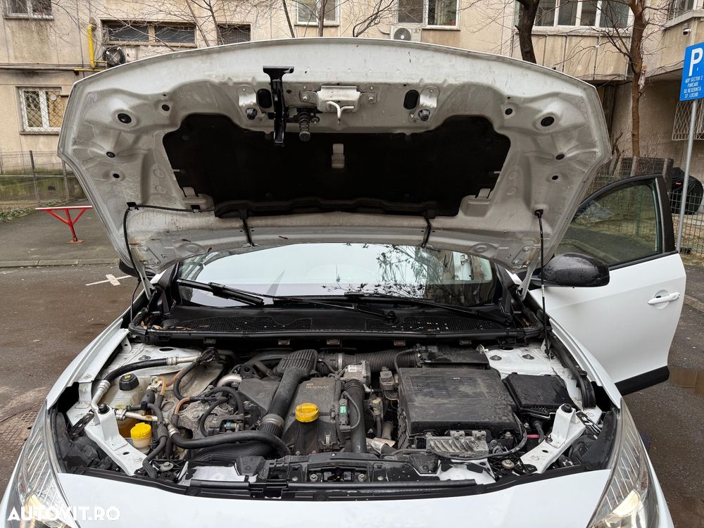 Renault Fluence 1.5 dCi Dynamique - 8