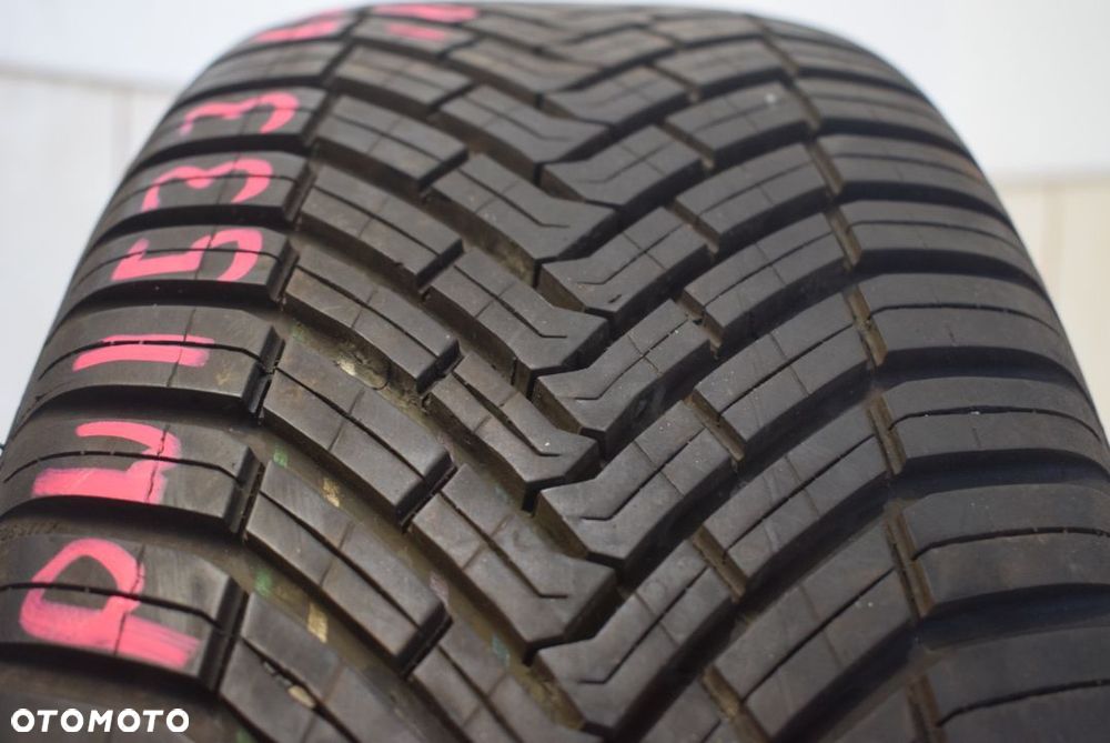 R18 225/60 Continental AllSeasonContact Wysyłka gratis! - 1